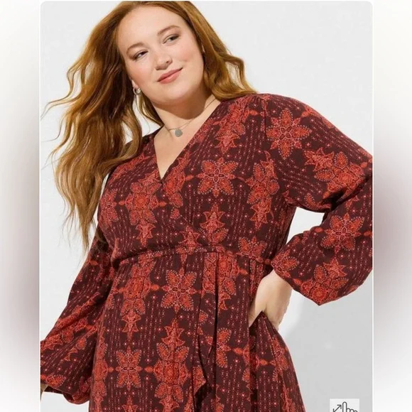 TORRID MIDI WASHABLE GAUZE RUFFLE SURPLICE NECK EMPIRE WAISTE DRESS WITH POCKETS - Picture 4 of 9